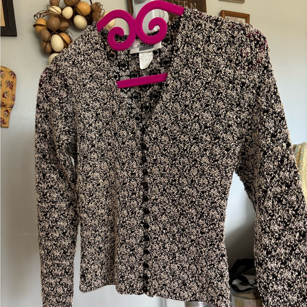 EK designs. Vintage Sz S Marled Black & White Button-Front